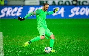 馬卡報：身體不適，斯洛文尼亞國門奧布拉克將無緣出戰(zhàn)瑞典